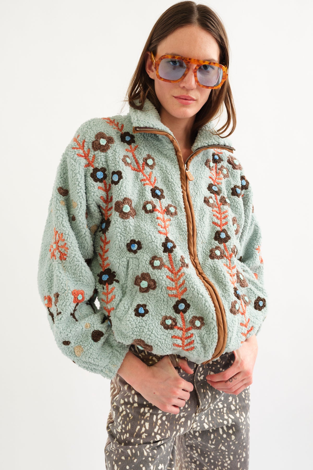 LEO BOUTIQUE Cervantes Hand Embroidered Sherpa Jacket | Light Blue TACH 
