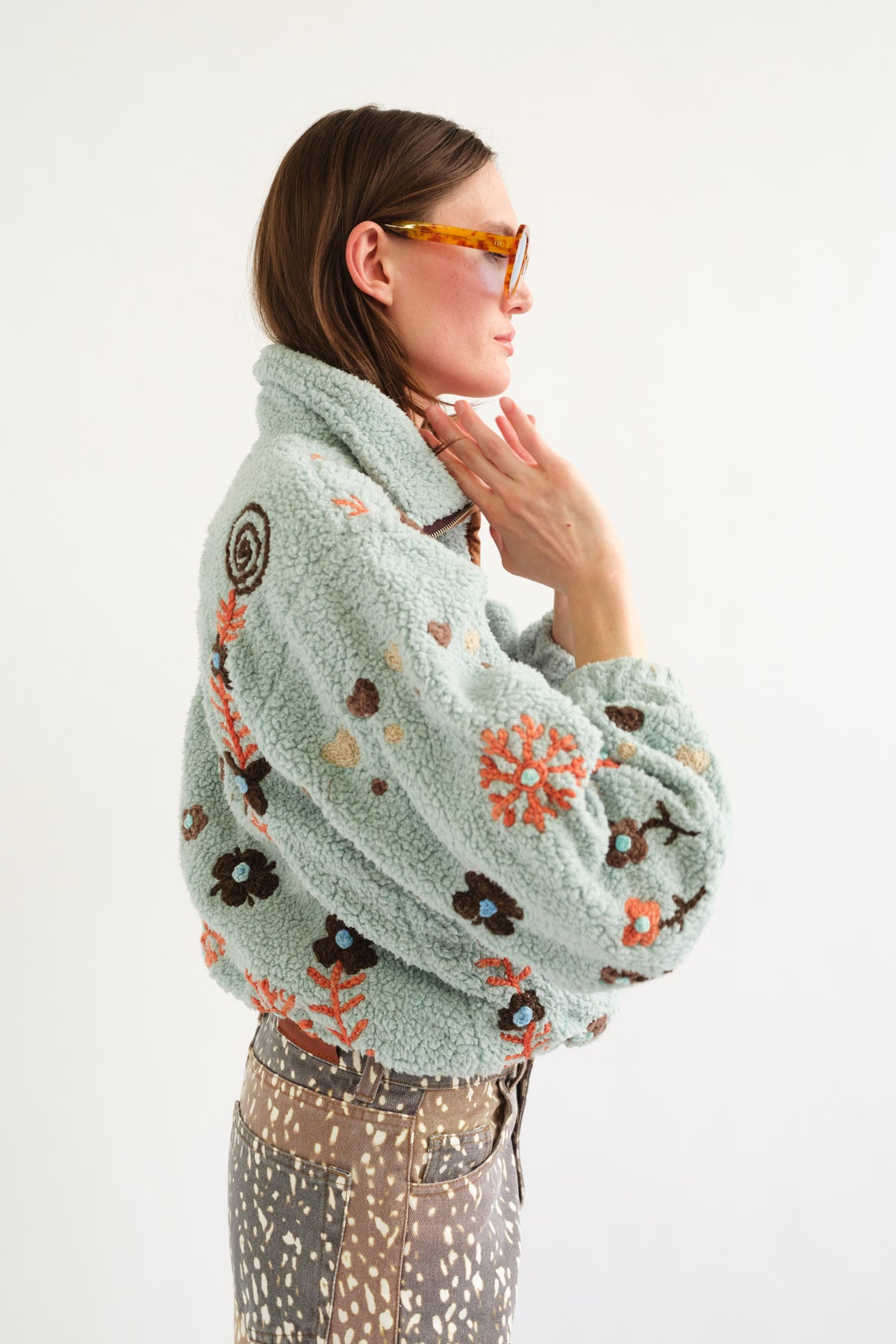 LEO BOUTIQUE Cervantes Hand Embroidered Sherpa Jacket | Light Blue TACH 