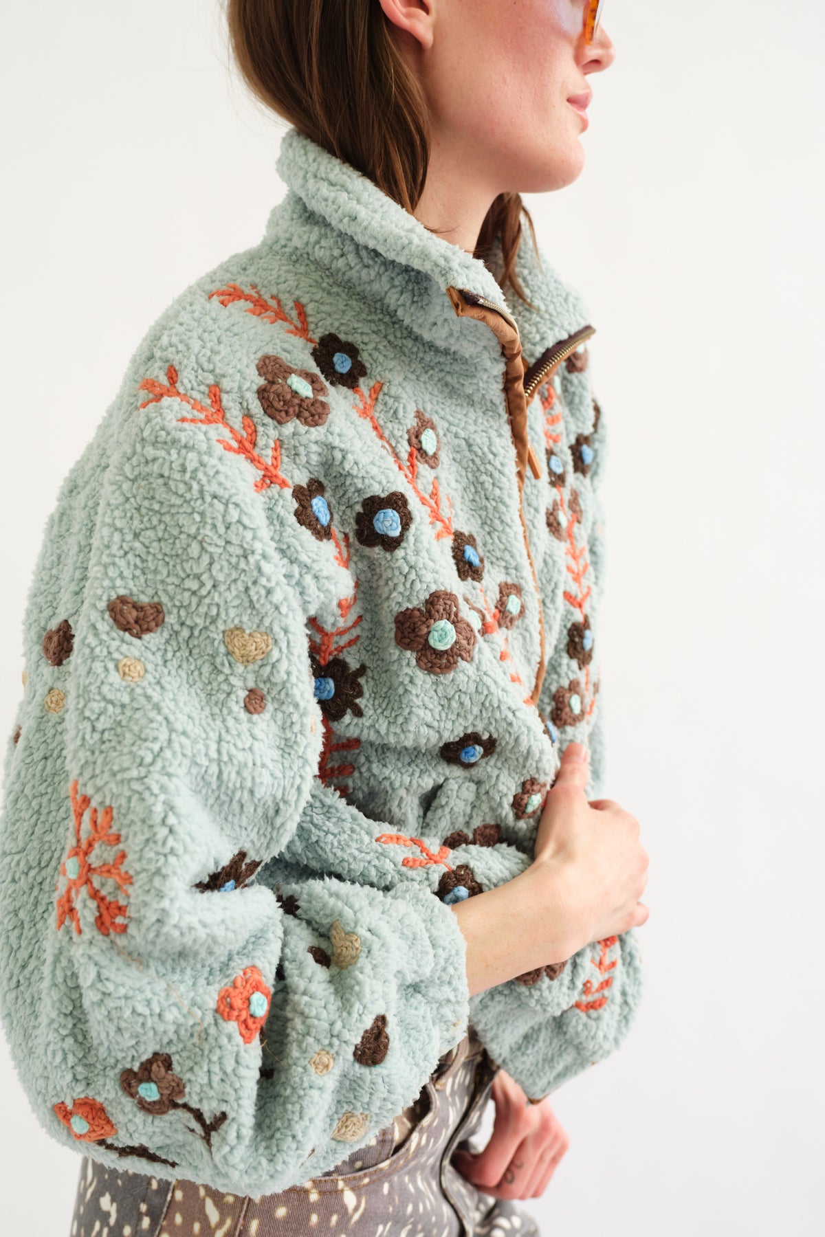 LEO BOUTIQUE Cervantes Hand Embroidered Sherpa Jacket | Light Blue TACH 