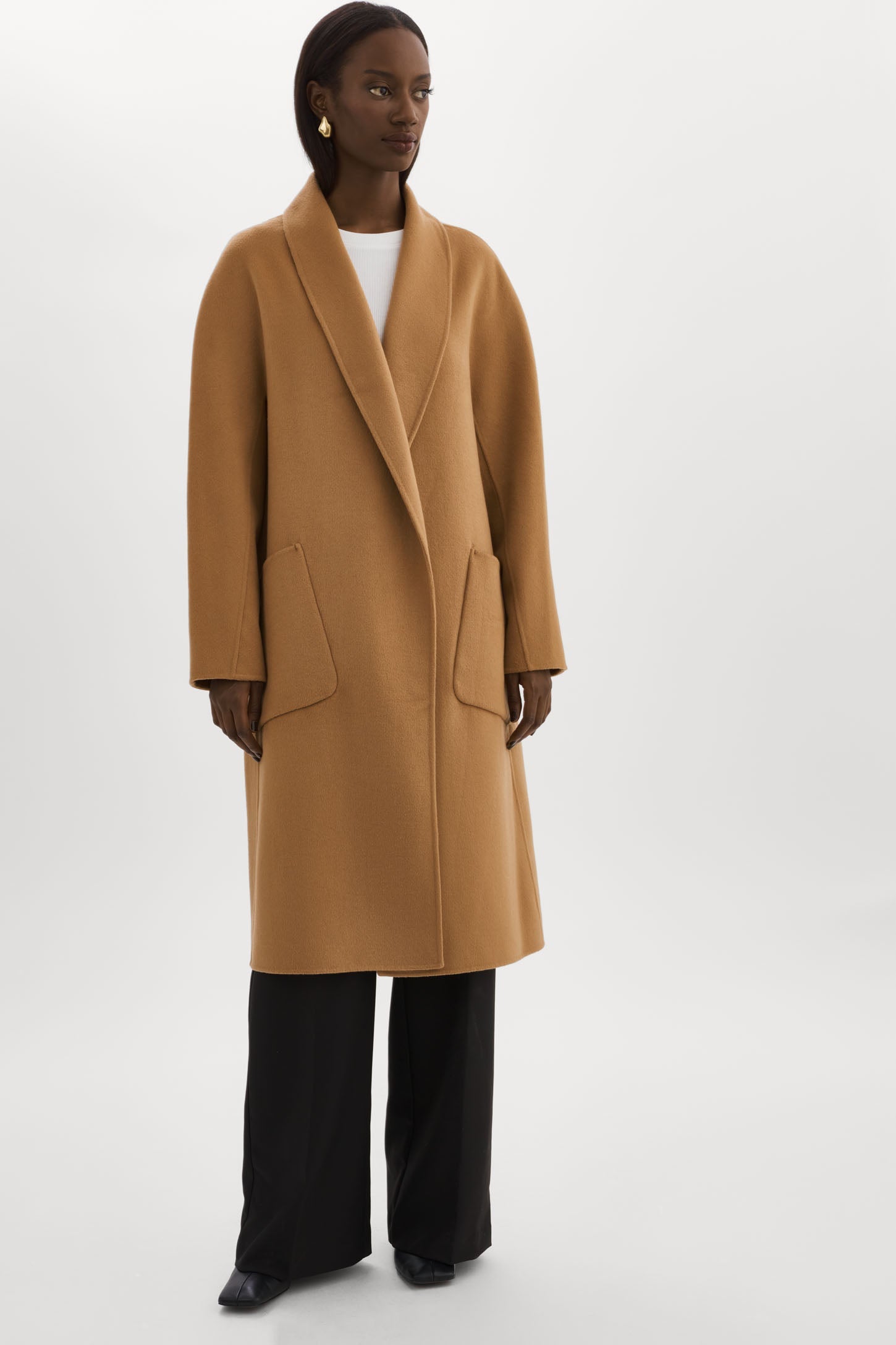 LEO BOUTIQUE Thara Shawl Collar Wool Coat | Camel LAMARQUE