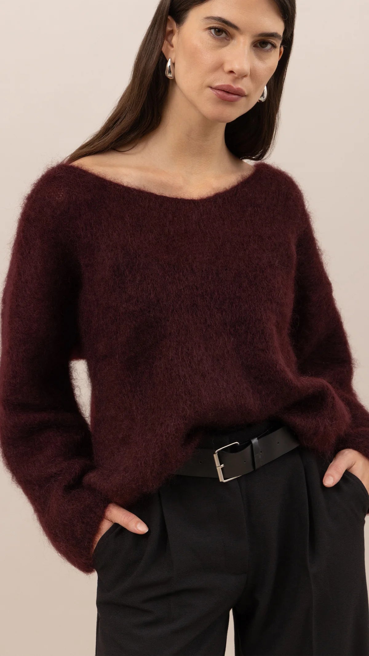 LEO BOUTIQUE Tess Mohair V-Neck Sweater | Wine CHARLI 