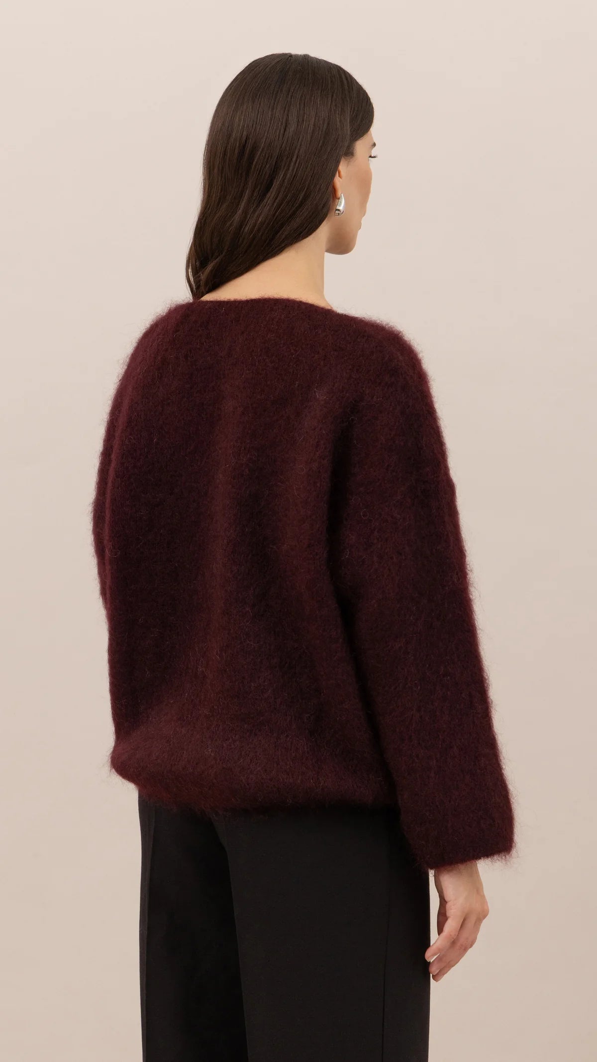 LEO BOUTIQUE Tess Mohair V-Neck Sweater | Wine CHARLI 