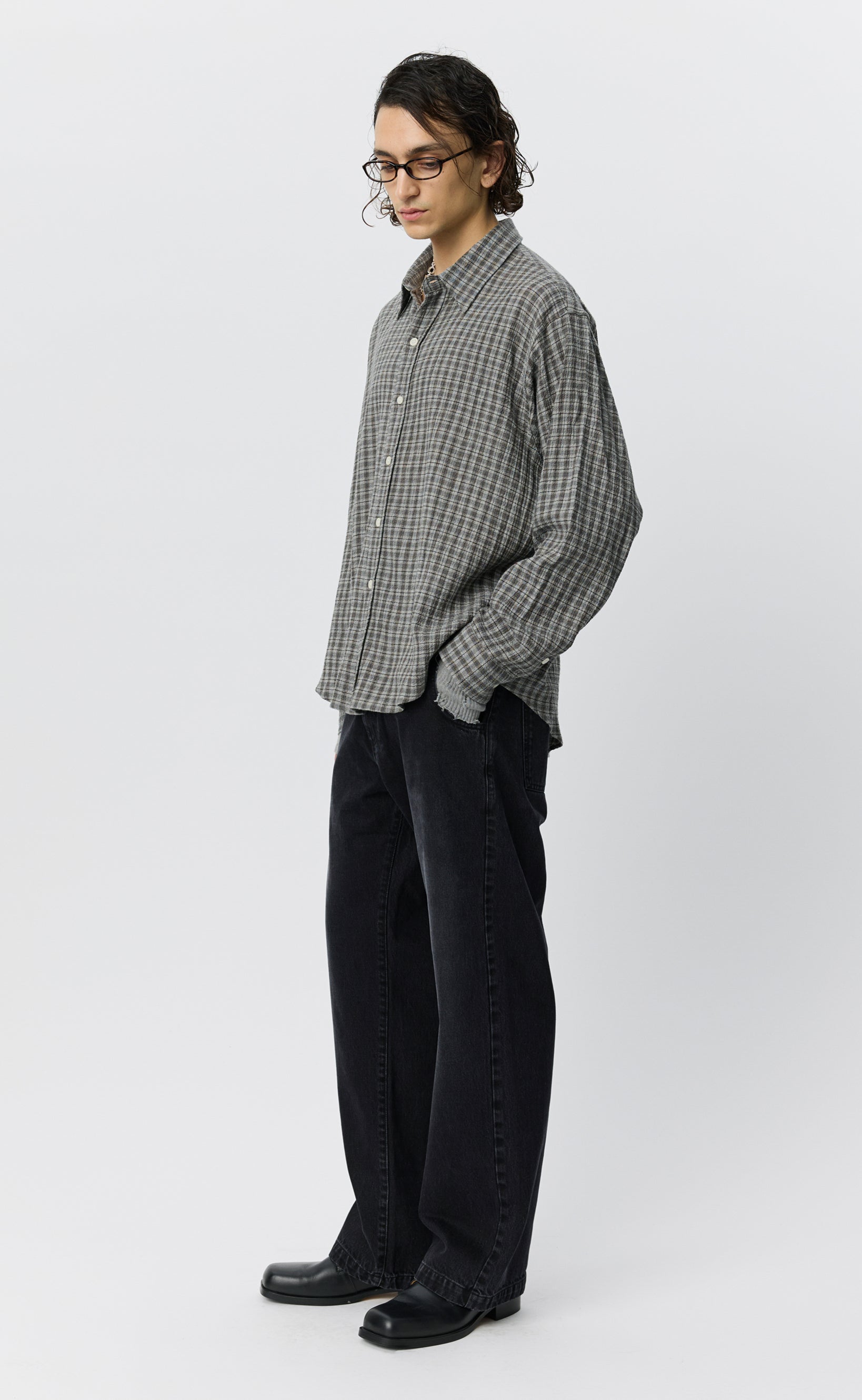 MFPEN Vacation Shirt | Shuffle Check LEO BOUTIQUE