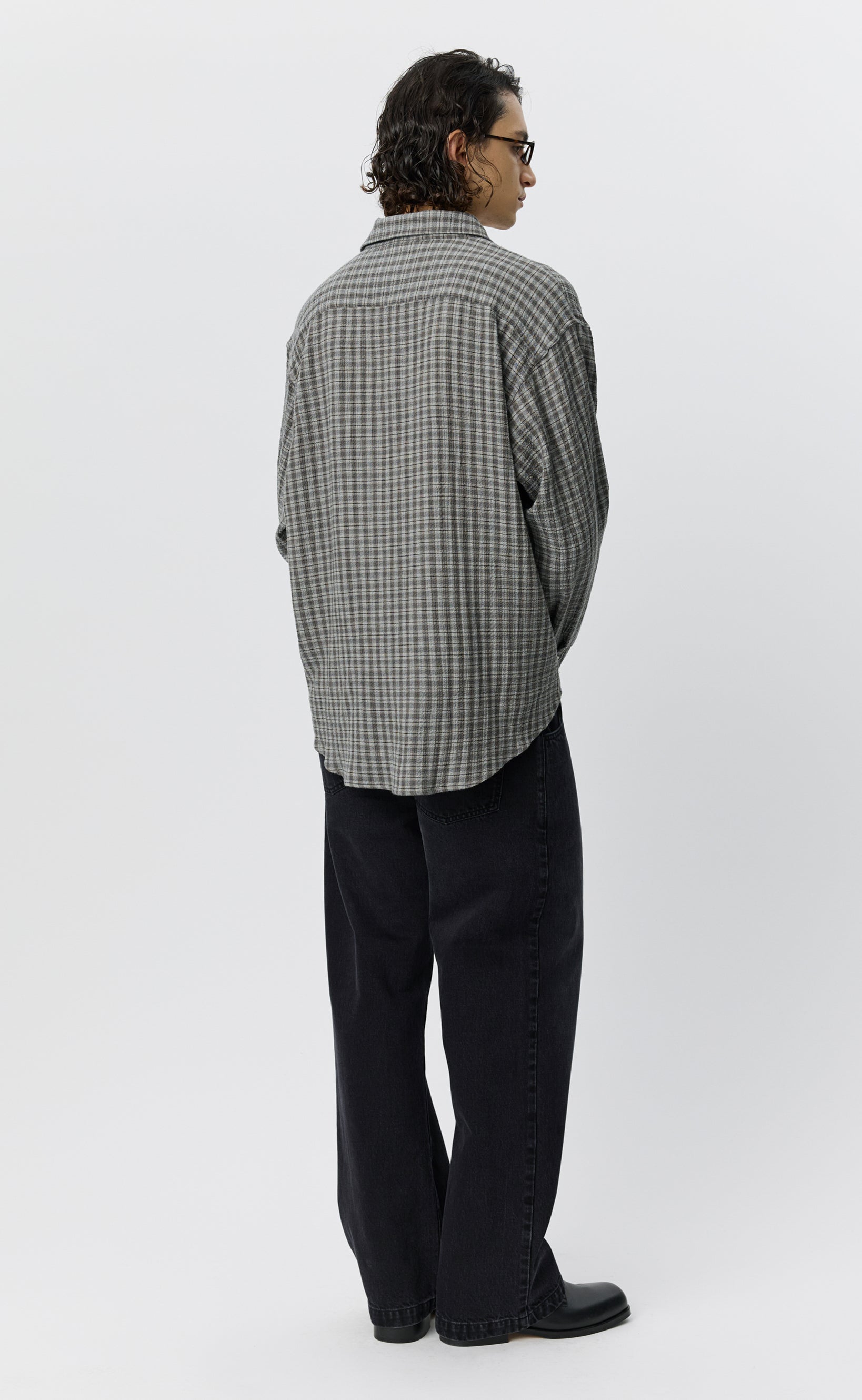 MFPEN Vacation Shirt | Shuffle Check LEO BOUTIQUE