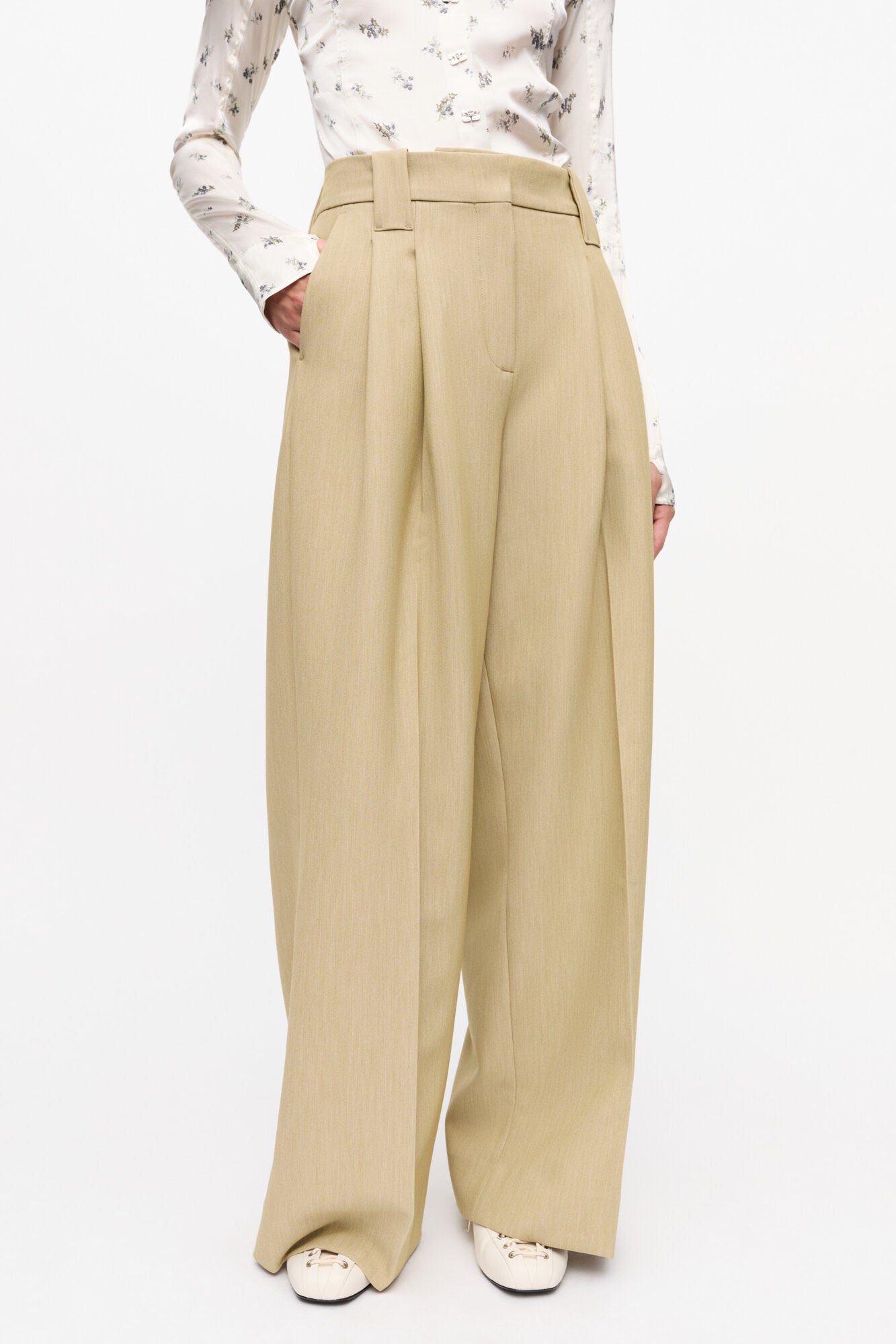 LEO BOUTIQUE Twill Suiting Mid Waist Trousers | Boa Beige GANNI