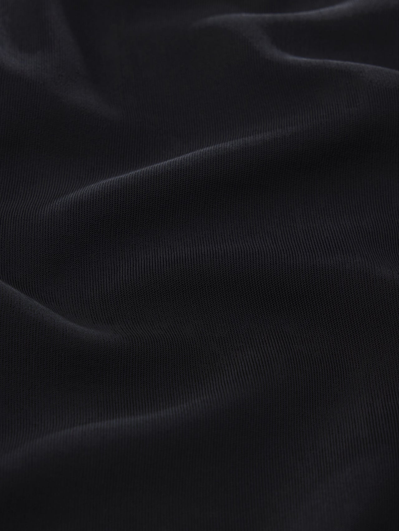 LEO BOUTIQUE The Keyhole Top | Black FRAME DENIM