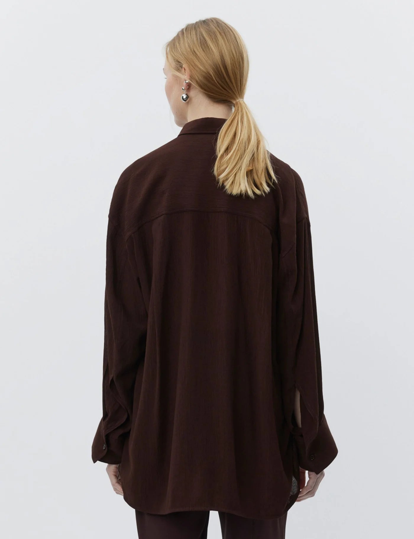 LEO BOUTIQUE Weiss Light Wrinkled Shirt | Chocolate Plum DAY Birger et Mikkelsen