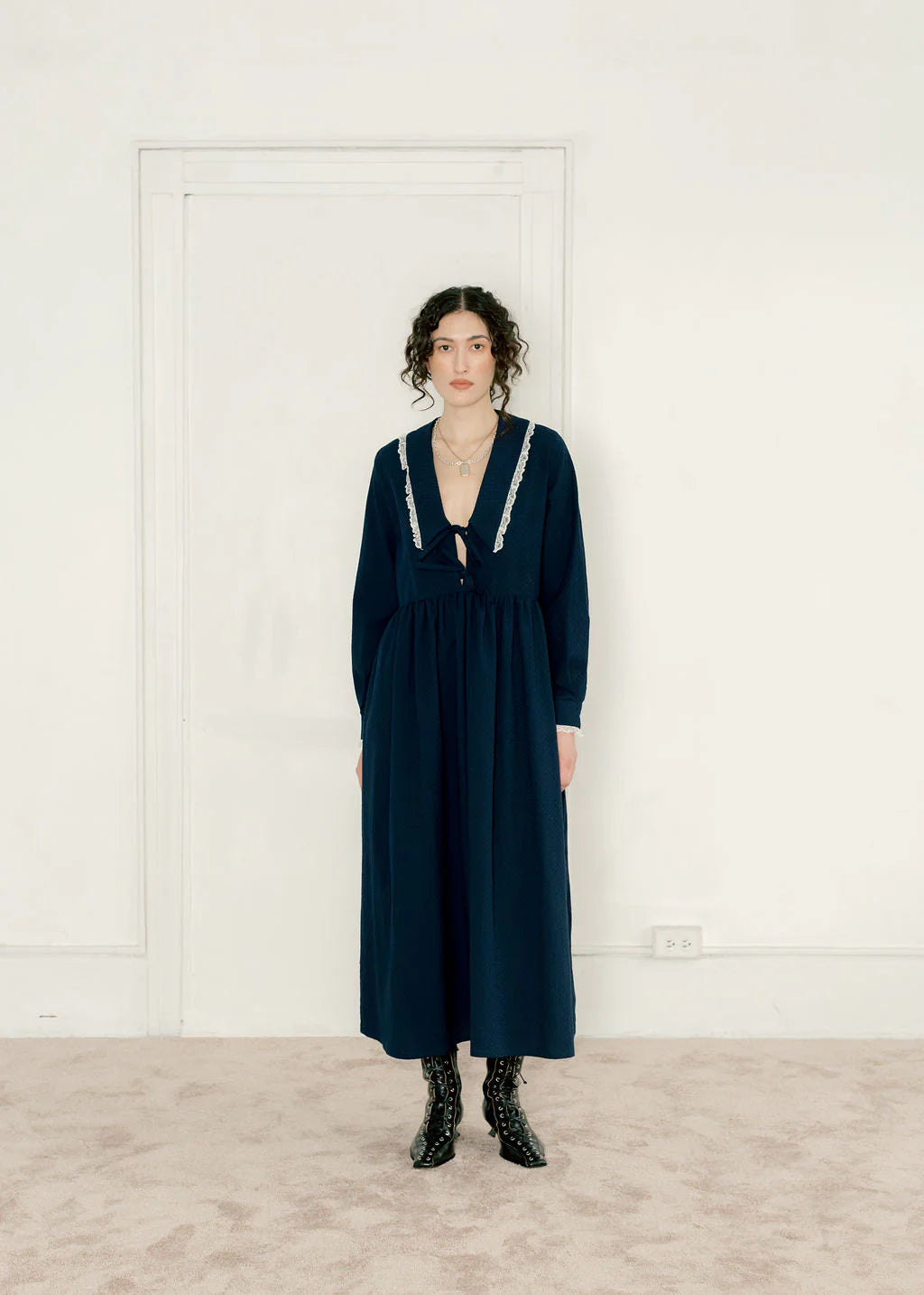LEO BOUTIQUE Woolf Dress | Navy A BRONZE AGE