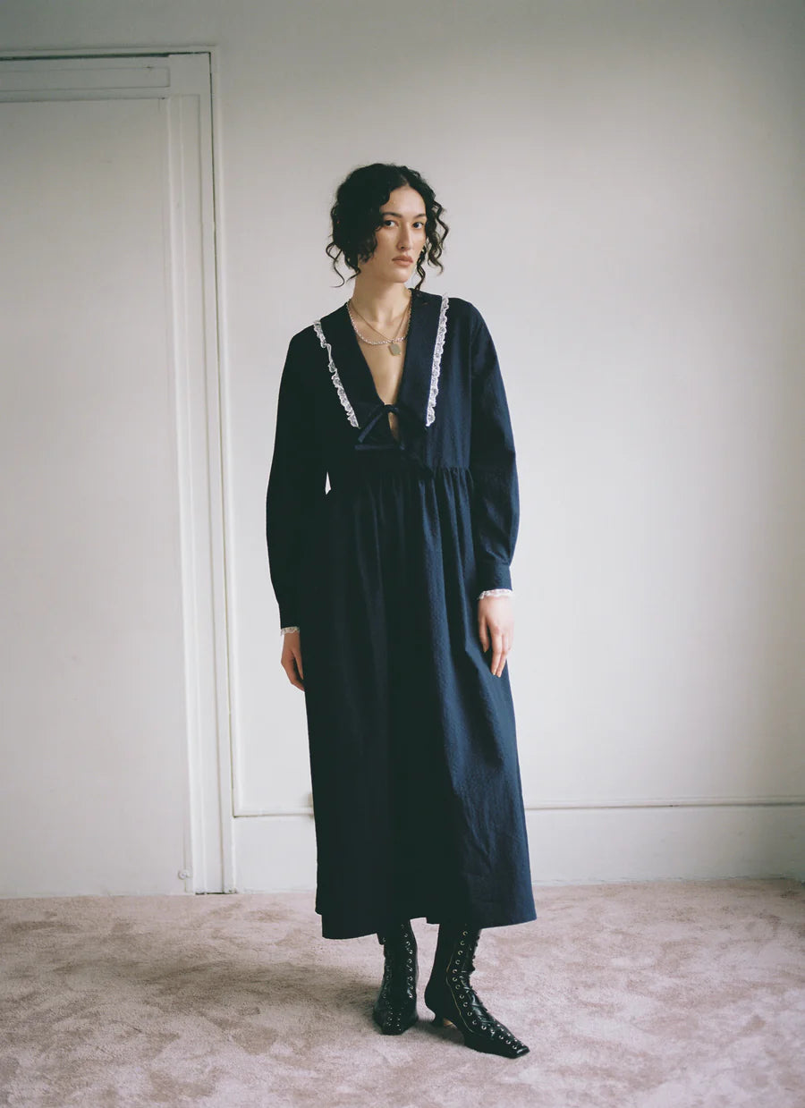 LEO BOUTIQUE Woolf Dress | Navy A BRONZE AGE