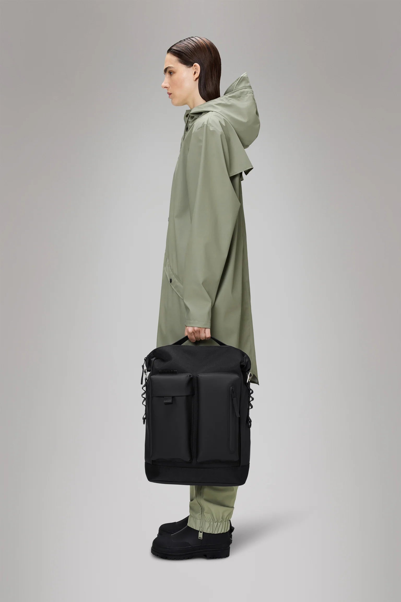 RAINS Otaru Backpack | Black LEO BOUTIQUE