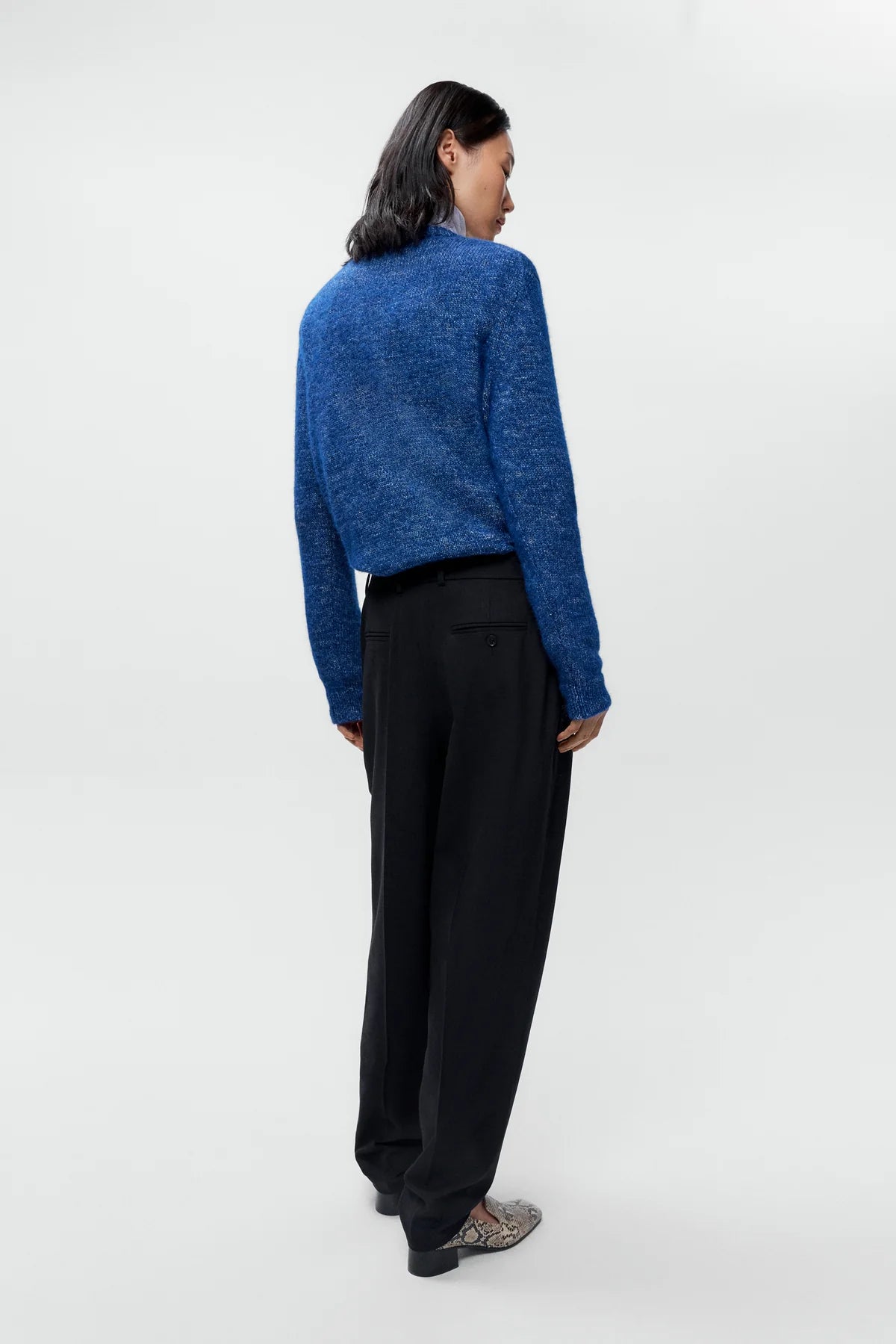 LEO BOUTIQUE Carrot Pants | Black CORDERA 