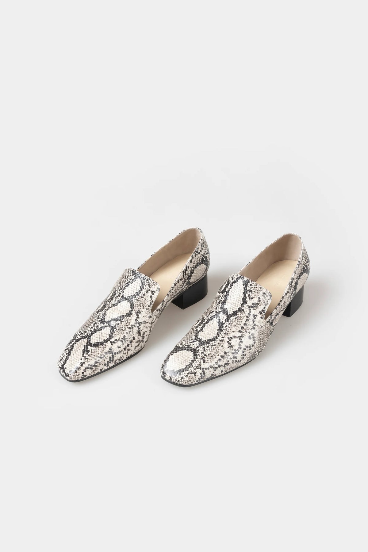 LEO BOUTIQUE Heeled Loafer Snake | Cream CORDERA