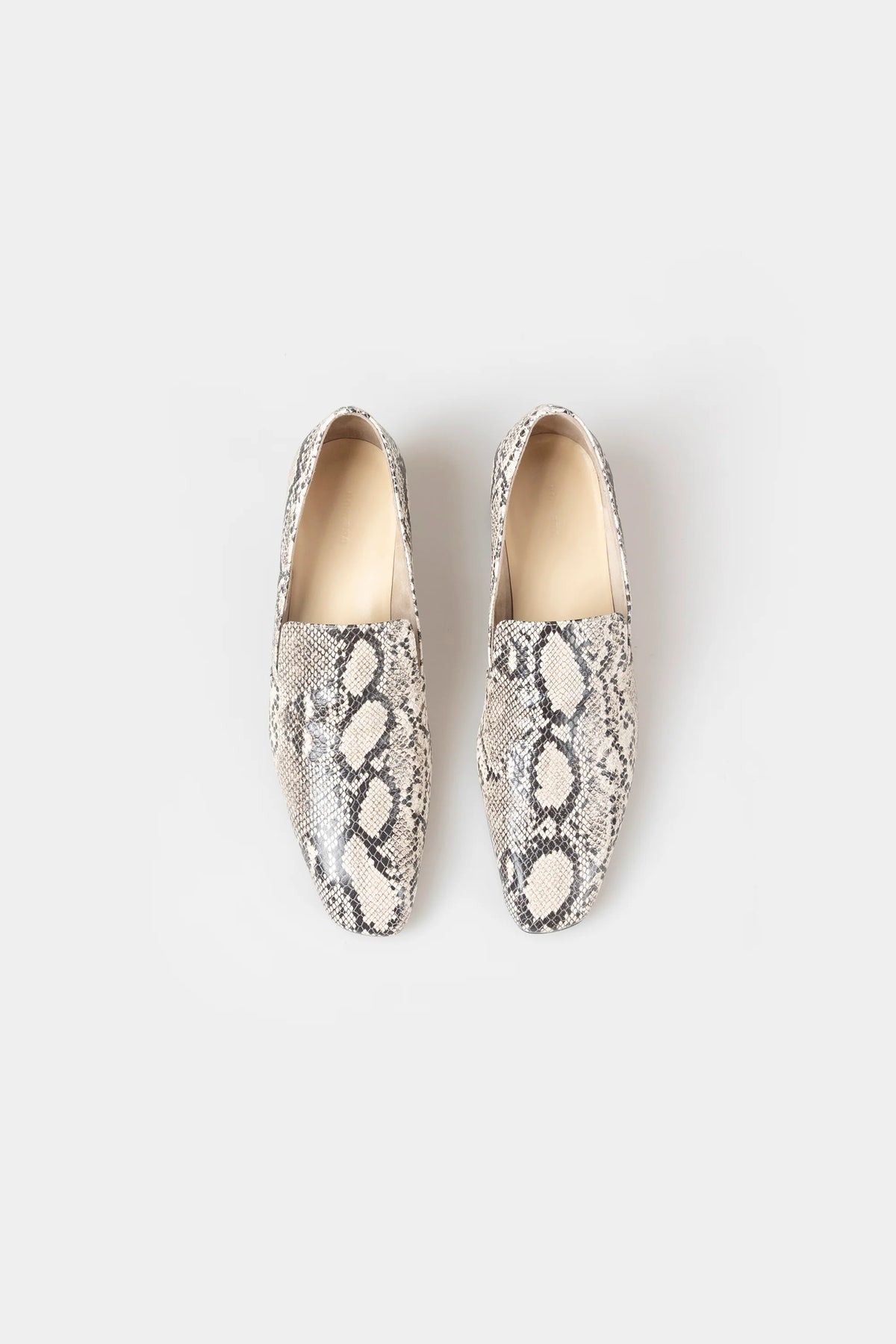 LEO BOUTIQUE Heeled Loafer Snake | Cream CORDERA