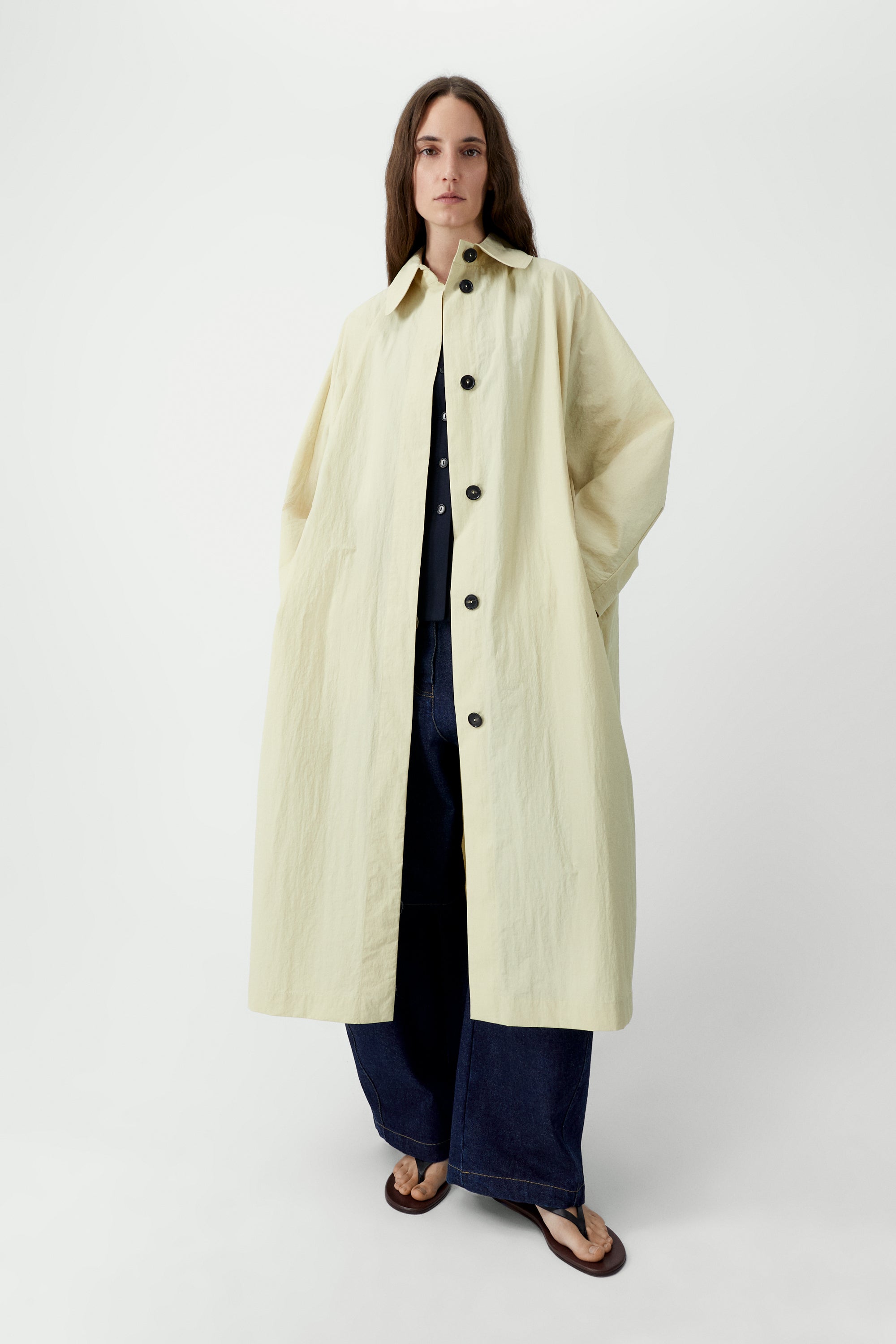 LEO BOUTIQUE Batwing Trench | Butter CORDERA