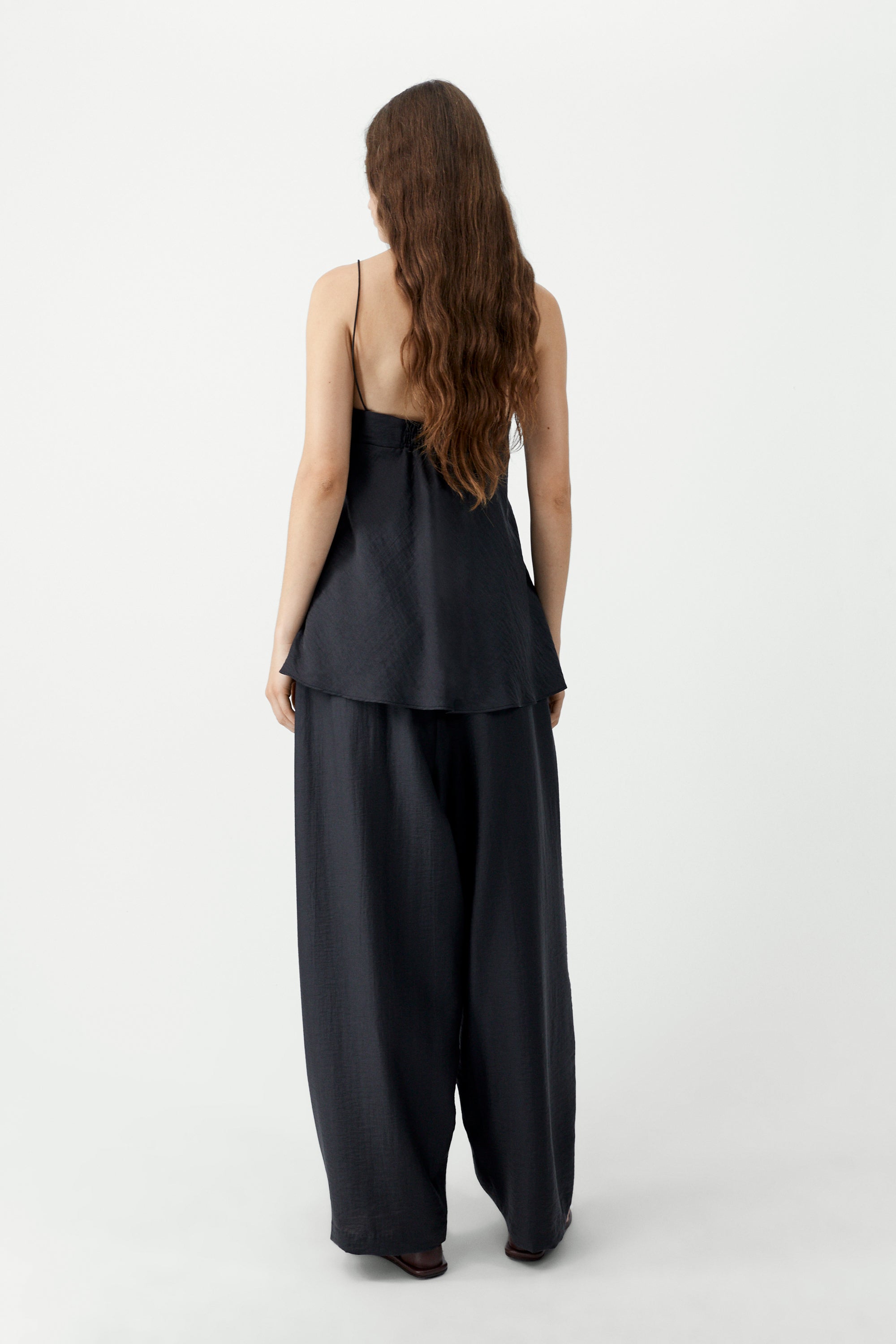 LEO BOUTIQUE Heart Shaped Top | Espresso CORDERA