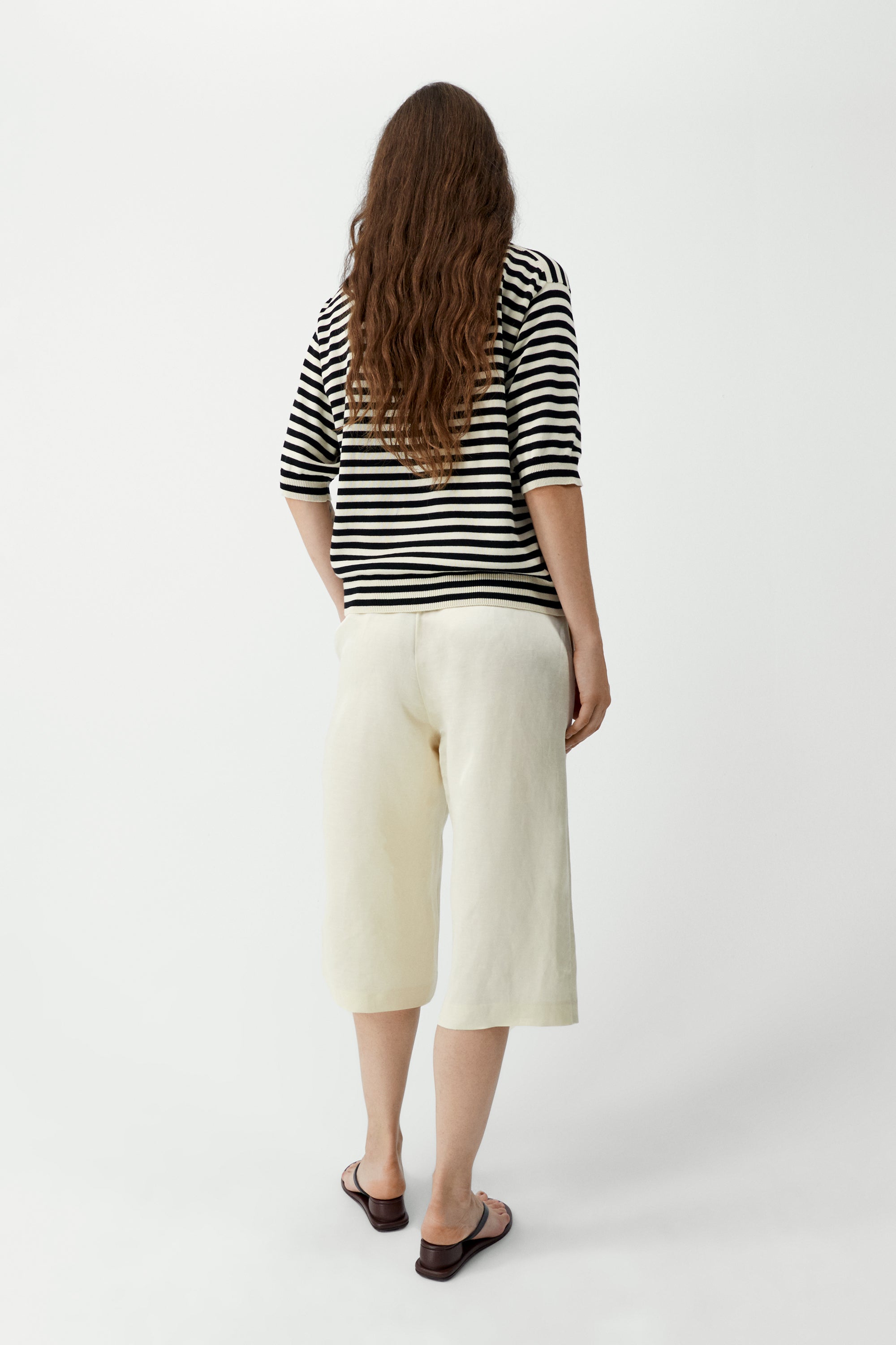 LEO BOUTIQUE Organic Cotton V-Neck Polo | Stripe CORDERA