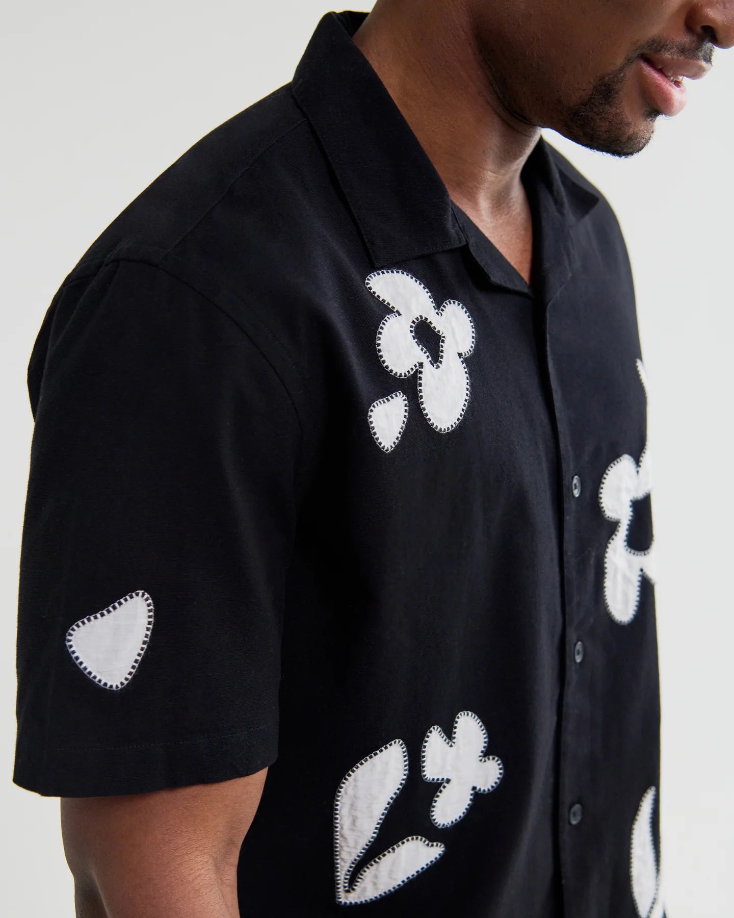WAX LONDON Didcot Shirt | Abstract Appliqué | Black / Beige LEO BOUTIQ…