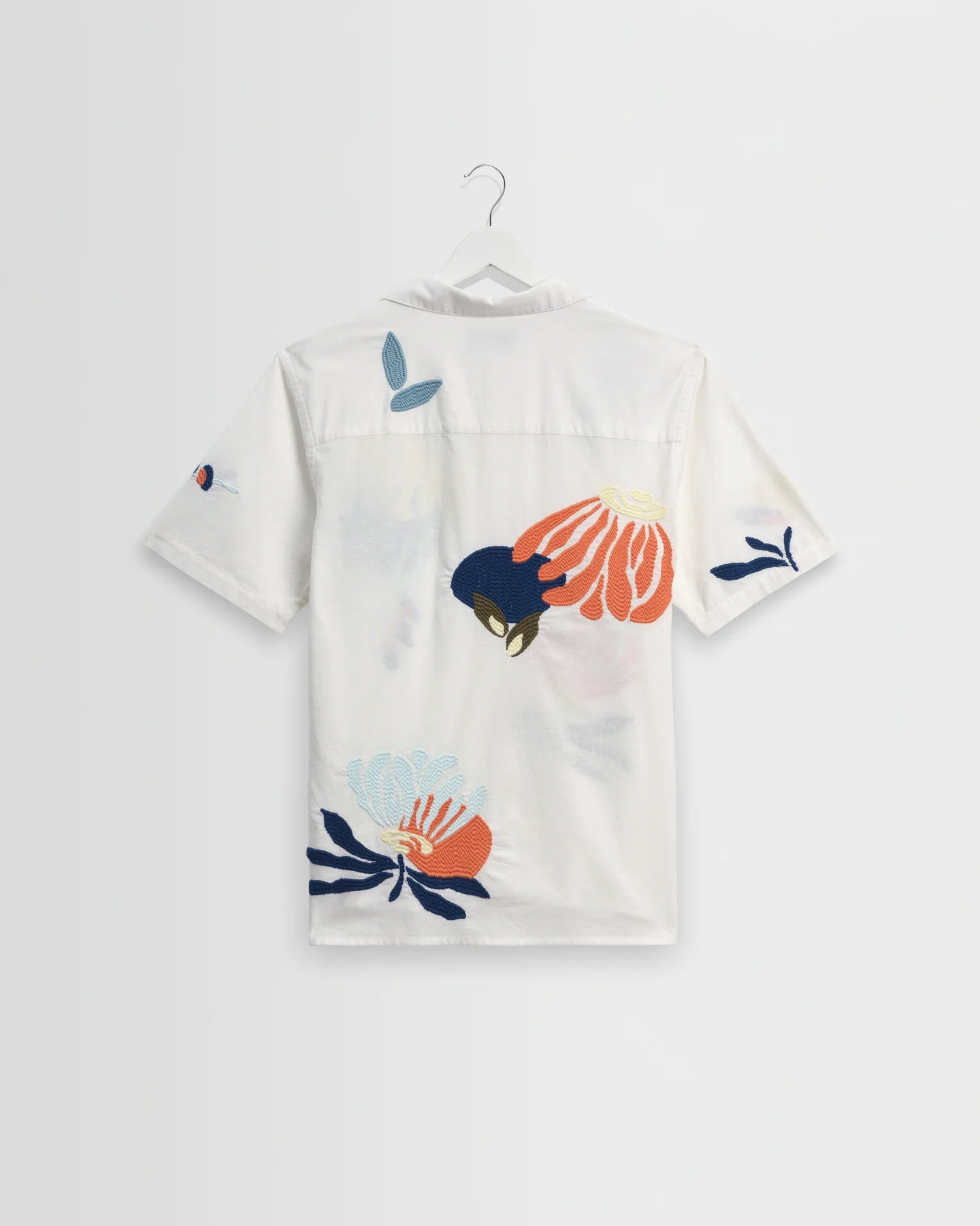 WAX LONDON Didcot Shirt | Chunky Stitch Flower Ecru/Multi LEO BOUTIQUE