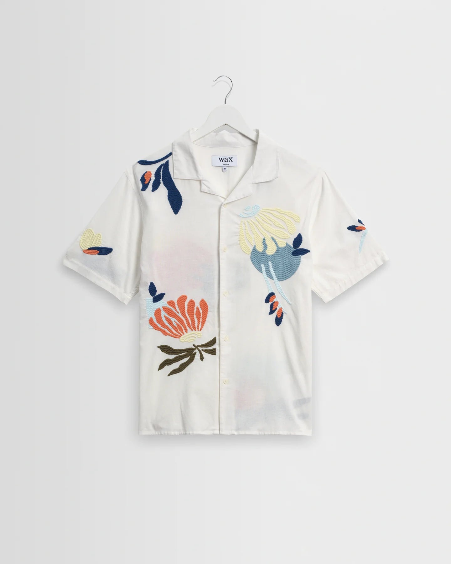 WAX LONDON Didcot Shirt | Chunky Stitch Flower Ecru/Multi LEO BOUTIQUE