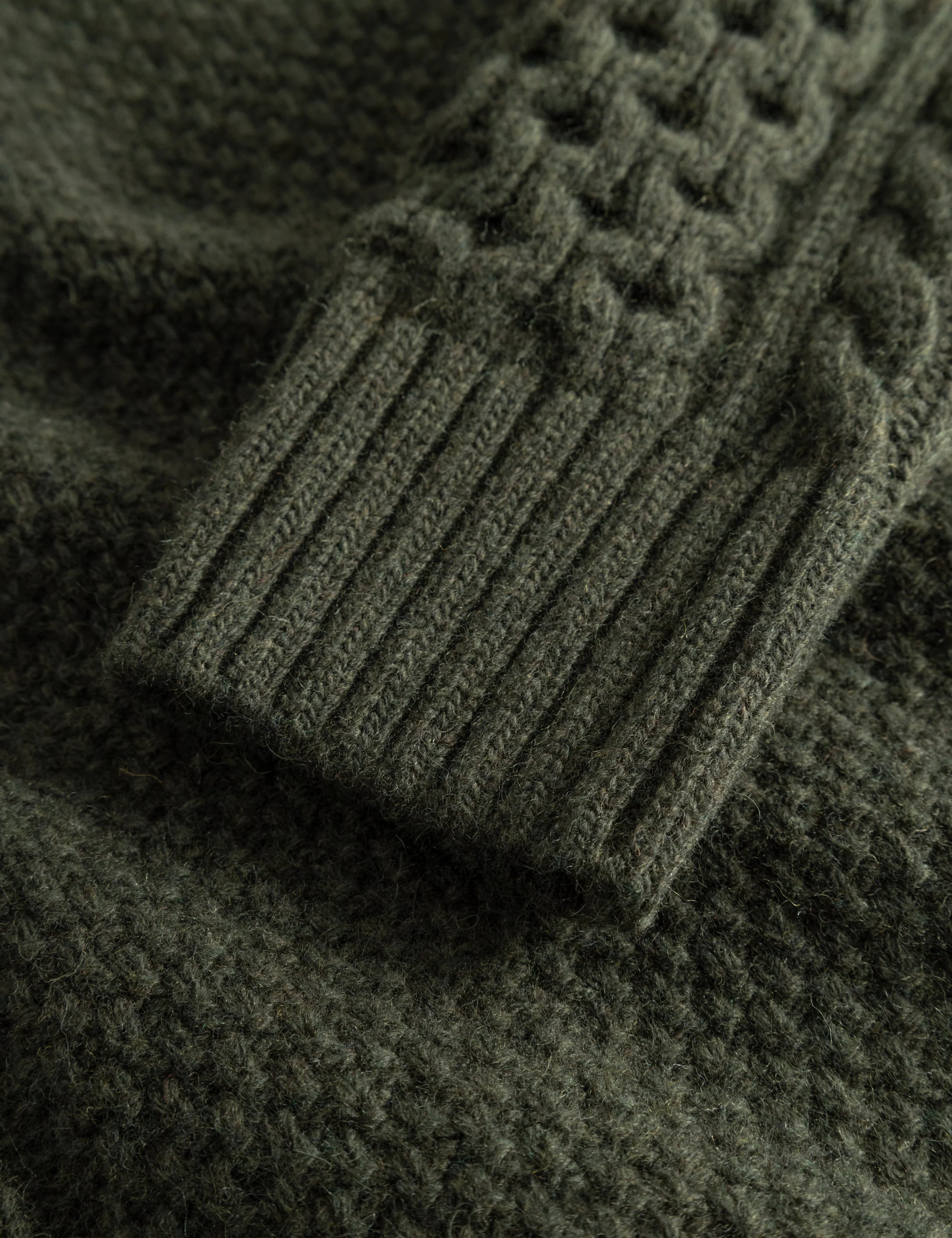 FORET Hybrid Cable Knit | Dark Moss LEO BOUTIQUE