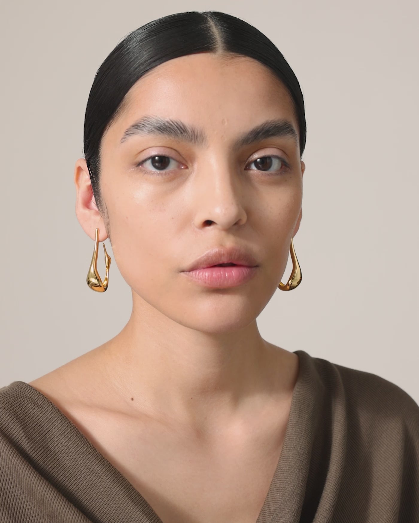 Colette Hoops | Gold