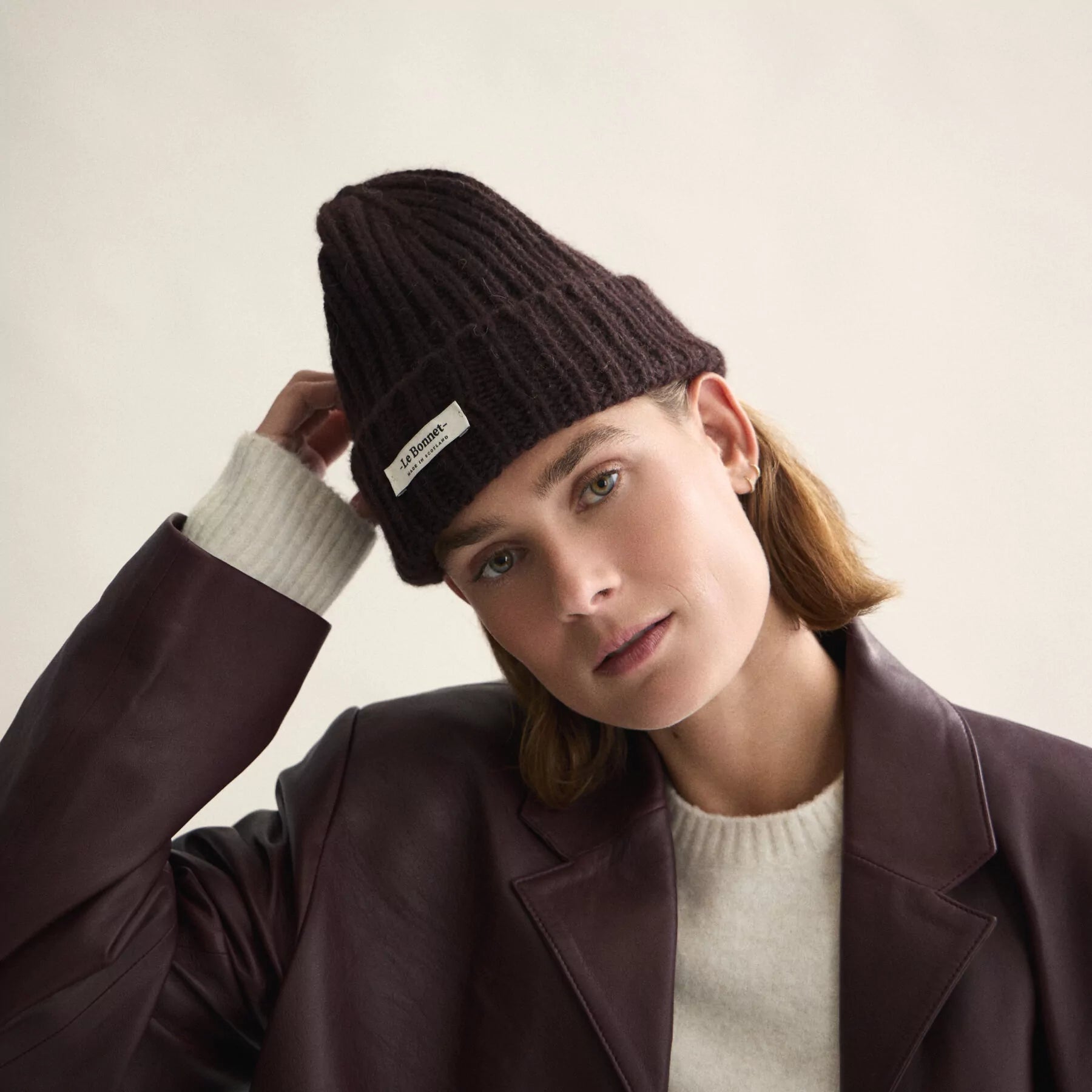 LE BONNET Knitted Hat | Sand LEO BOUTIQUE