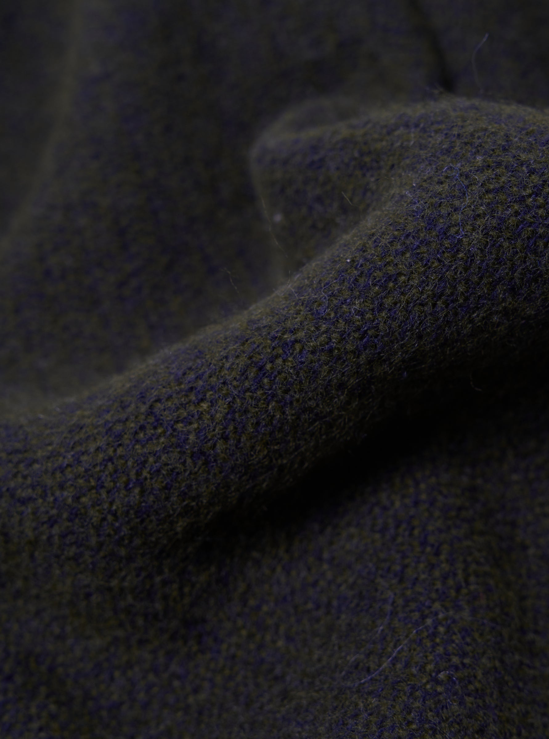 UNIVERSAL WORKS Double Sided Scarf | Green Black LEO BOUTIQUE