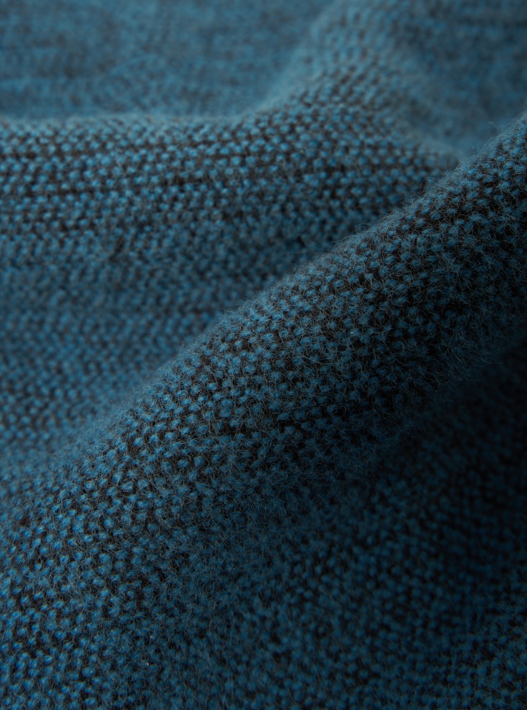 UNIVERSAL WORKS Double Sided Scarf | Green Black LEO BOUTIQUE