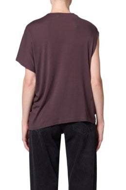 LEO BOUTIQUE Milena Twist Tee | Raisin AGOLDE
