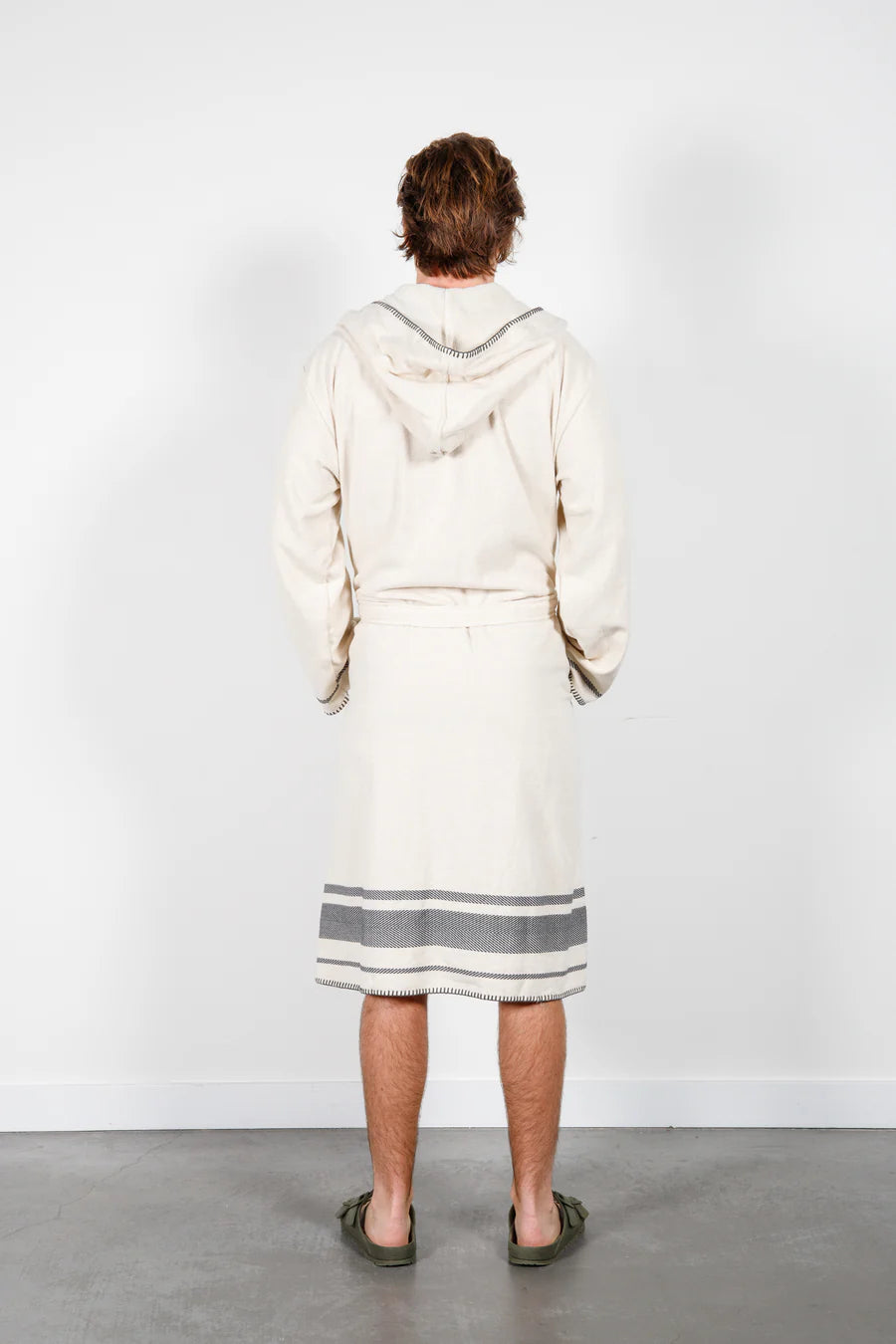 LEO BOUTIQUE The Hawthorne Robe Natural Grey TOFINO TOWEL