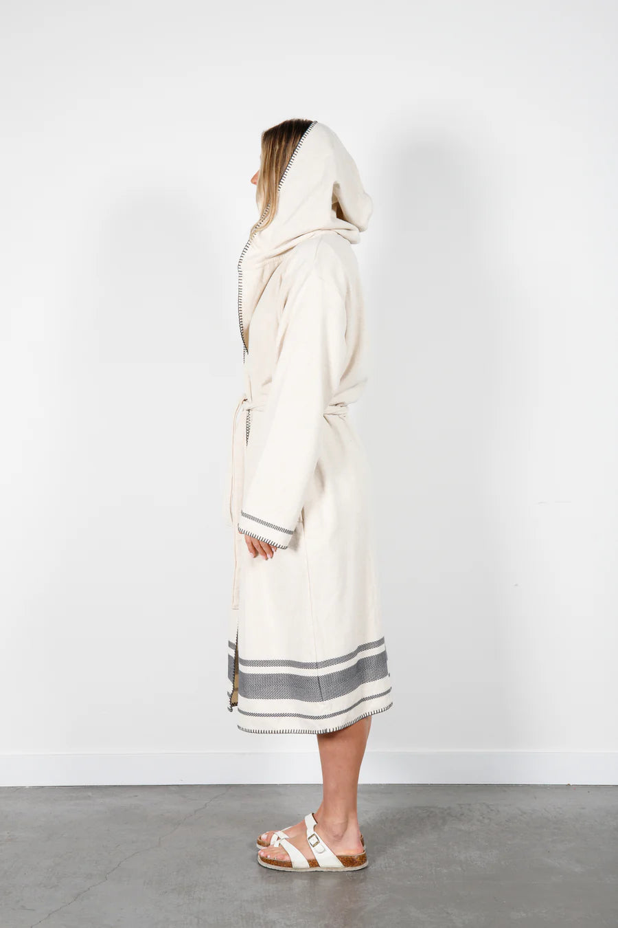 LEO BOUTIQUE The Hawthorne Robe Natural Grey TOFINO TOWEL